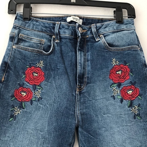 Forever 21 High Waist Raw Hem Floral Embroidered Skinny Jeans - Picture 3 of 8
